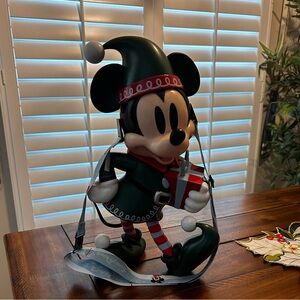 Disney Parks Mickey Mouse Christmas
Popcorn Bucket